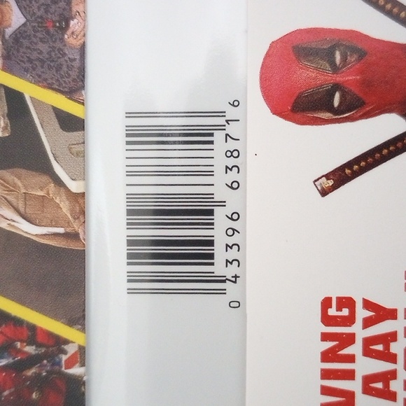 Deadpool & Wolverine: 4K Ultra High Definition & Blu-ray DVD & Digital Code - Picture 3 of 3